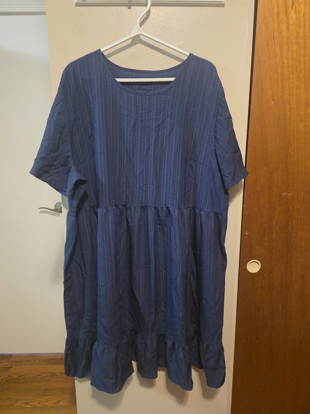 Women's Navy Blue Tiered Short-Sleeve Dress